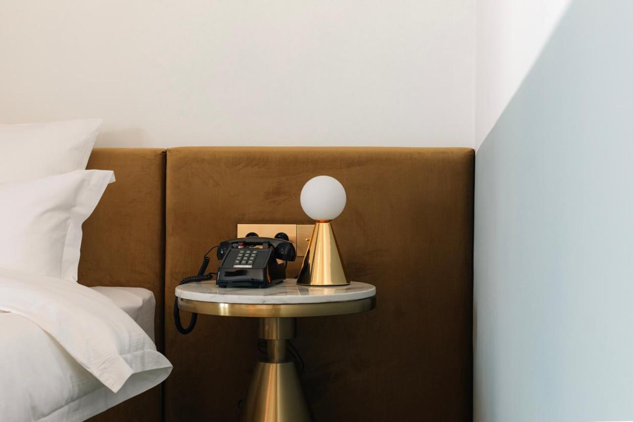 Castor & Pollux Hotel Tbilisi ภายนอก รูปภาพ