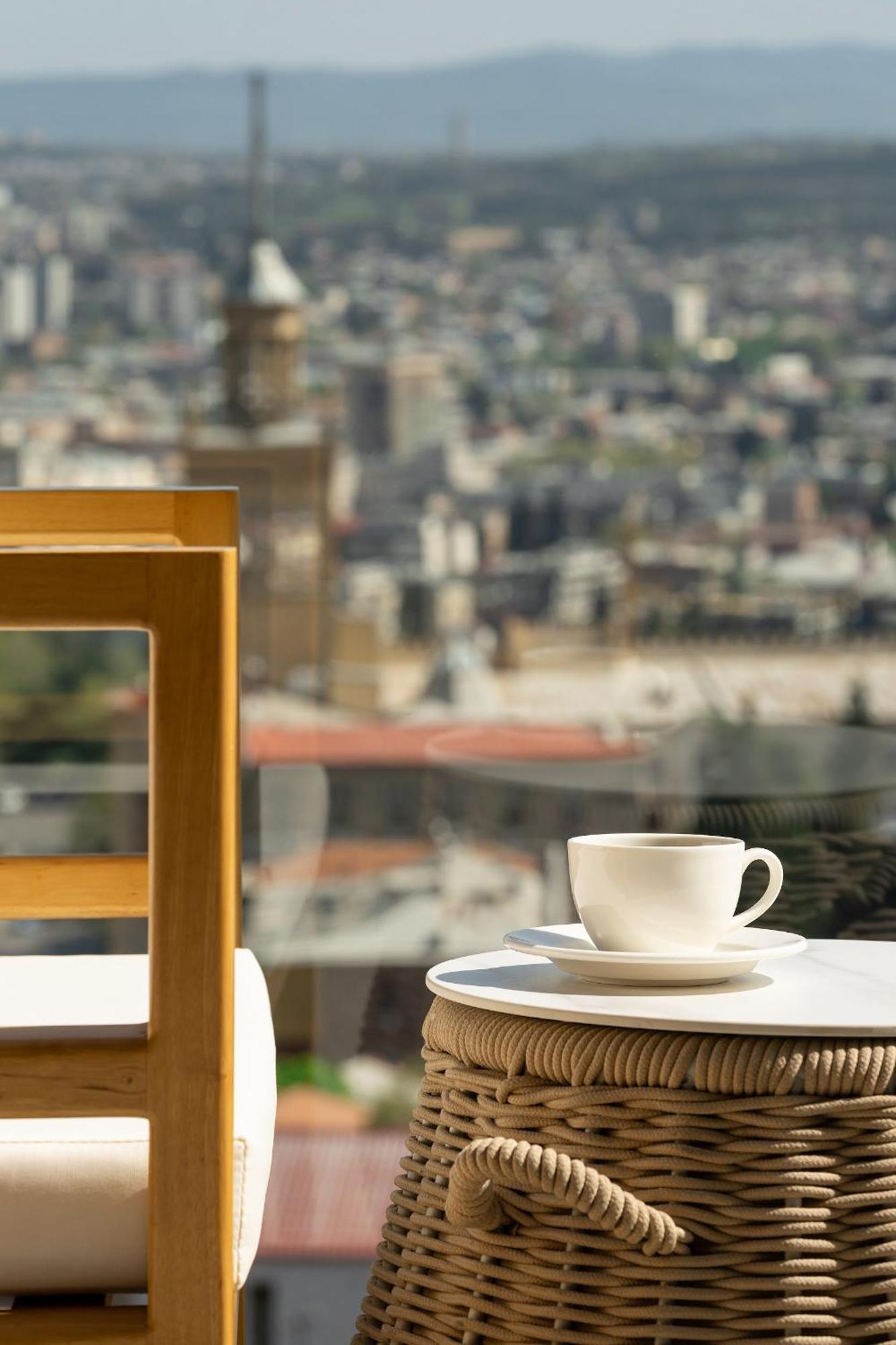 Castor & Pollux Hotel Tbilisi ภายนอก รูปภาพ